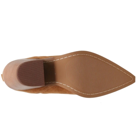 NEW Marc Fisher LTD Gadri Bootie Suede Natural Size 9M     3059 - Picture 6 of 16